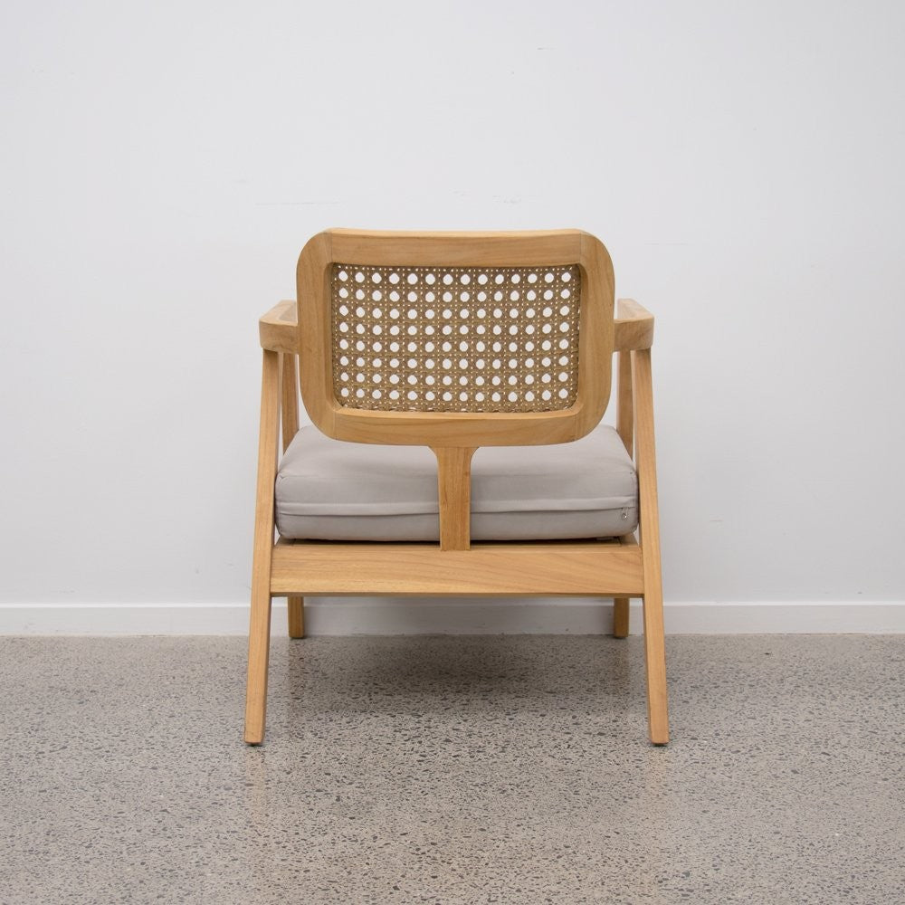 Oskar Outdoor Armchair