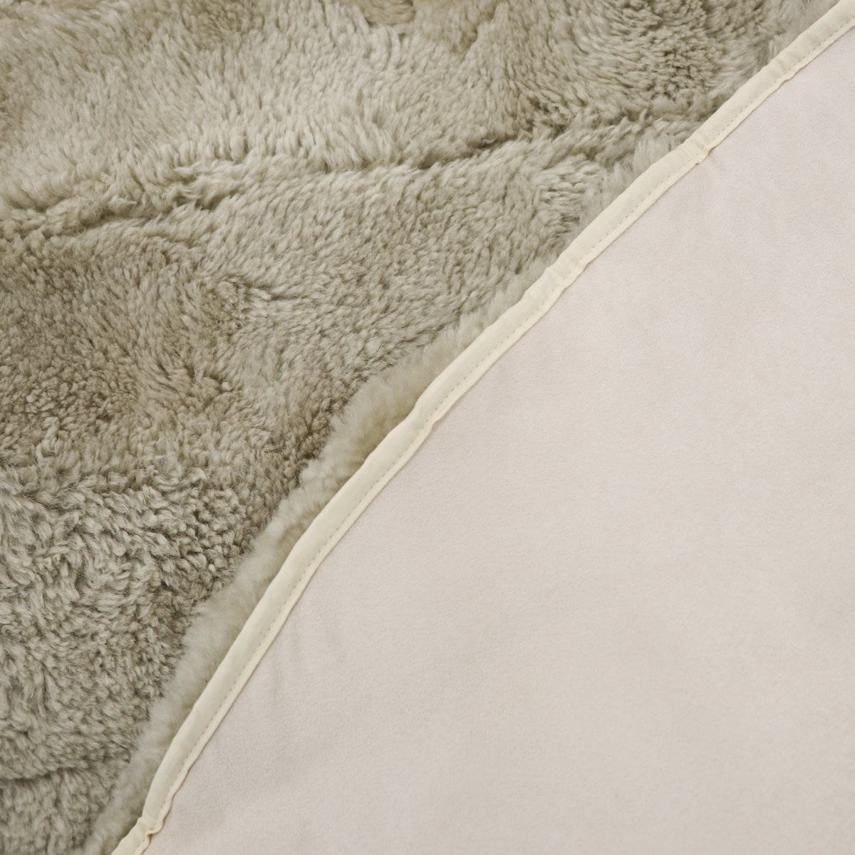Sheepskin Shorn Floor Rug - Natural Honey