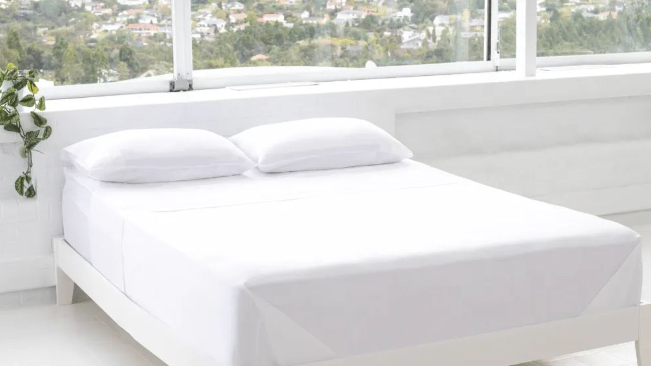 White Sheet Sets