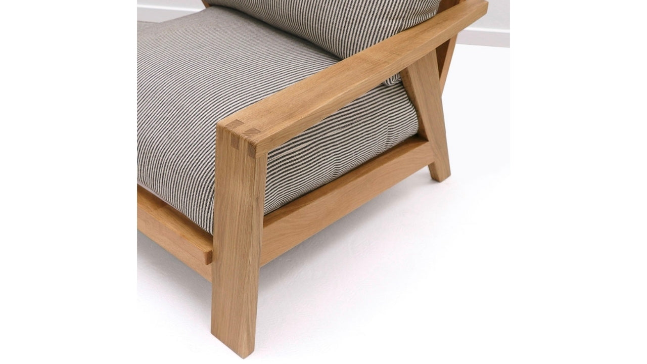 CASSEL ARMCHAIR - STRIPE