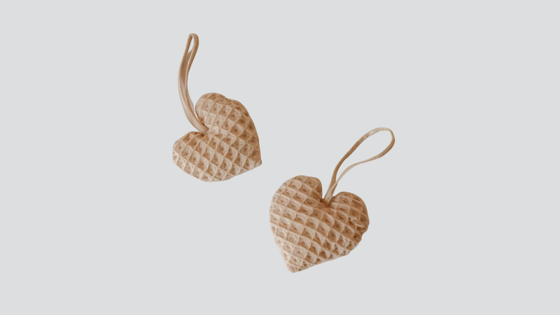 Akiiko - pique waffle puffy heart charms - small
