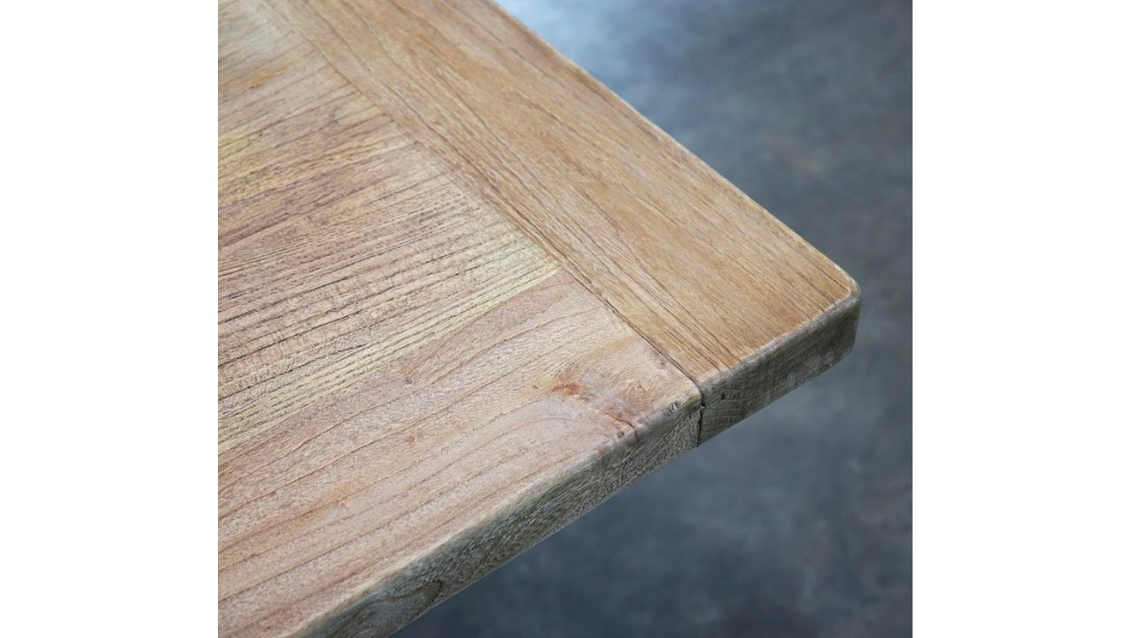 VICTORIA DINING TABLE - 320CM