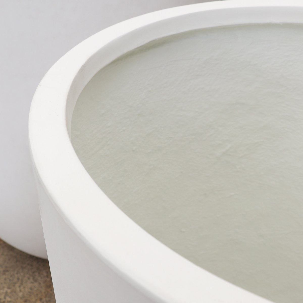 Oreti White Planter