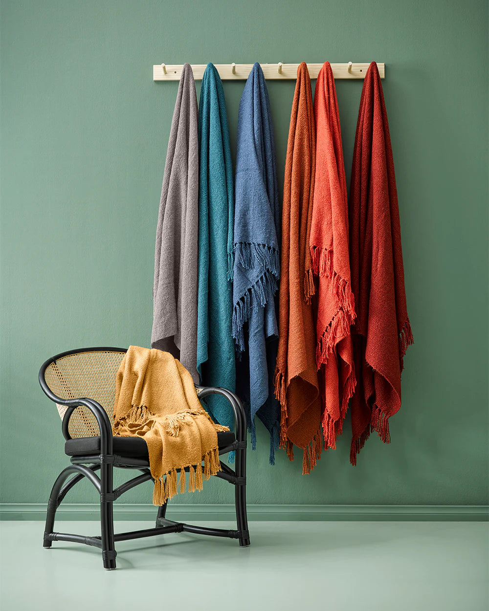 Ollo Serenade Throw- Burnt Orange