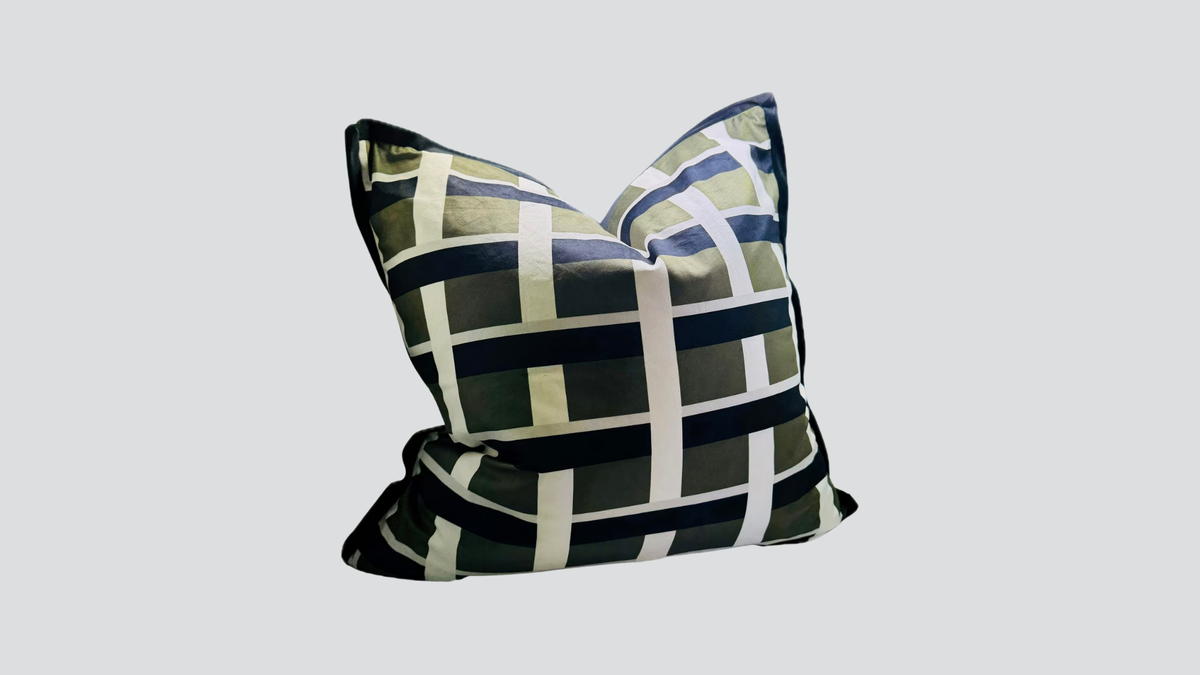 Printed cushion cover - green velvet