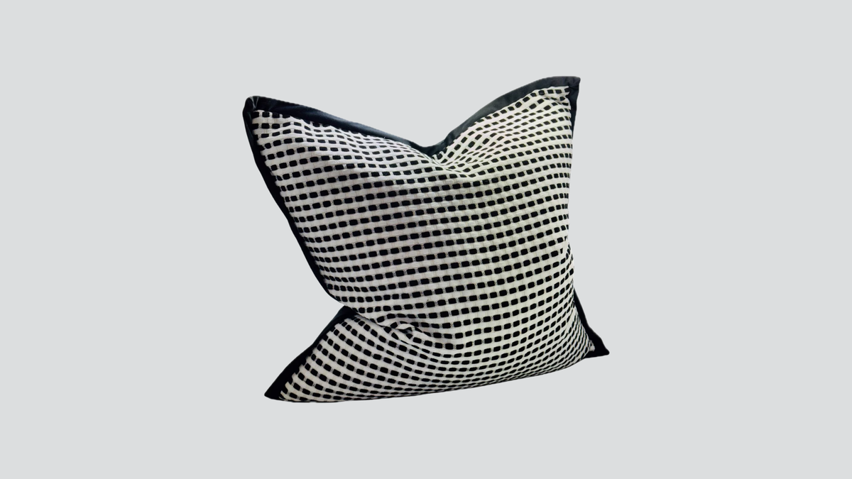 Jacquard cushion cover - black white jacquard