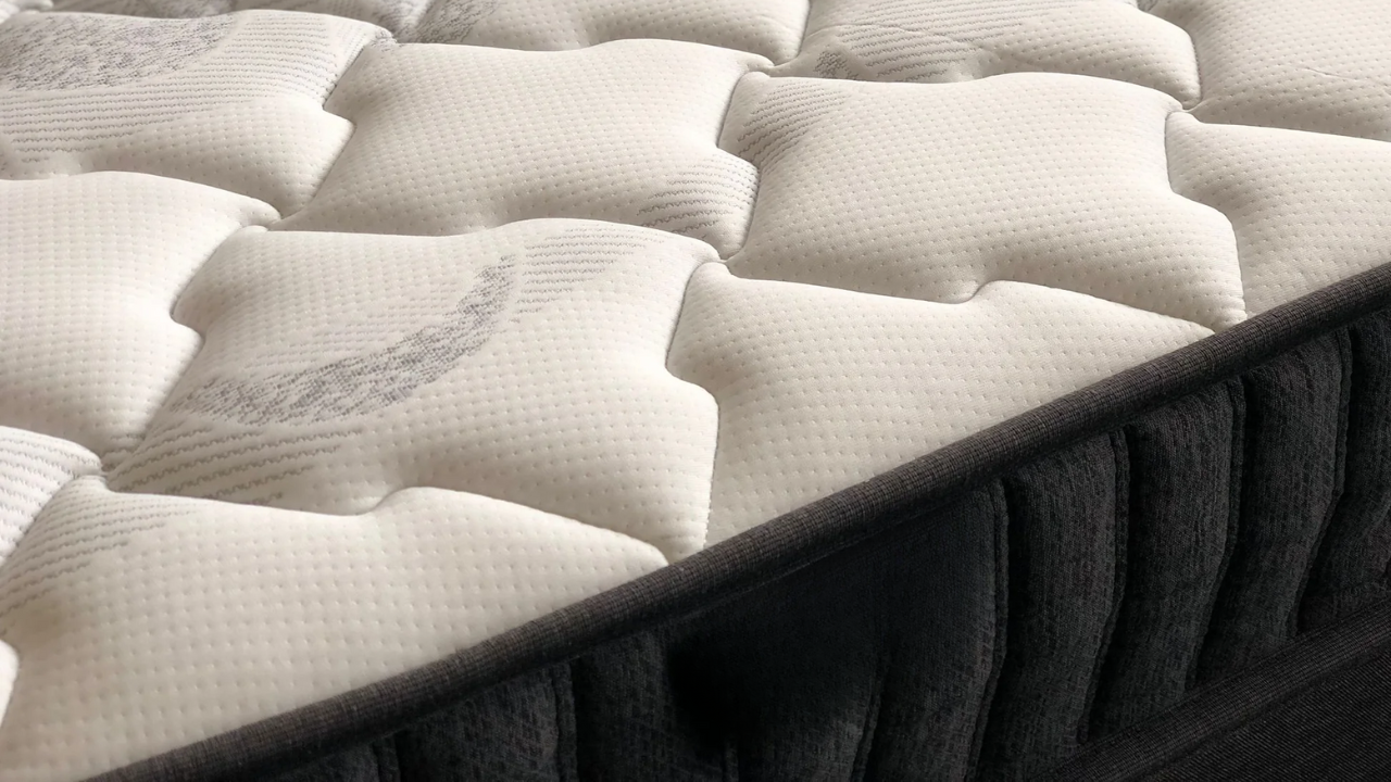 Dream Econ Mattress with Base