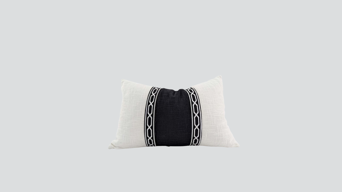 Cushion cover - yacht - black / white