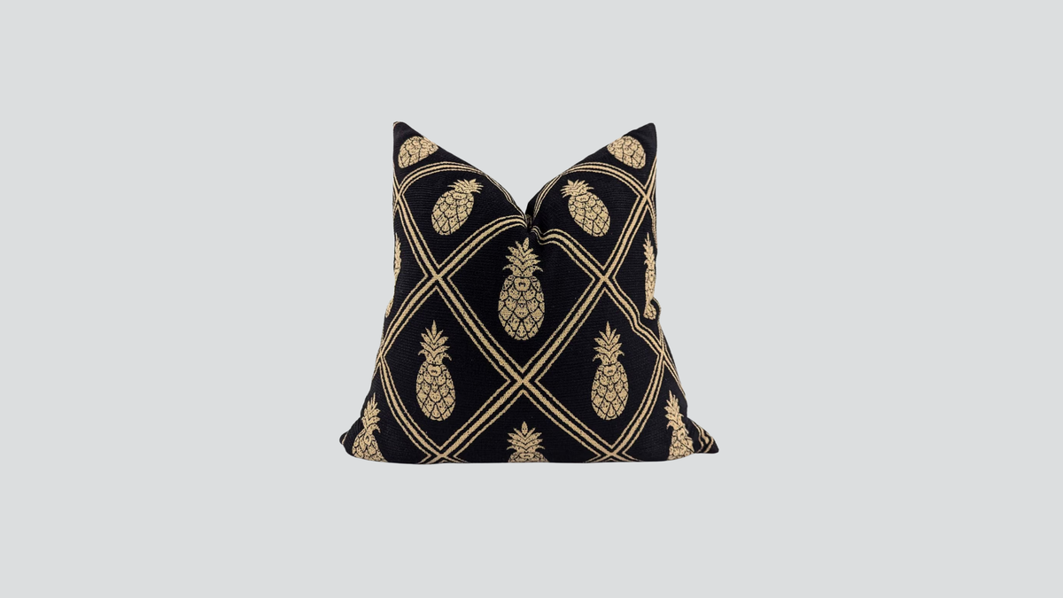 Cushion cover - pineapple - black / gold