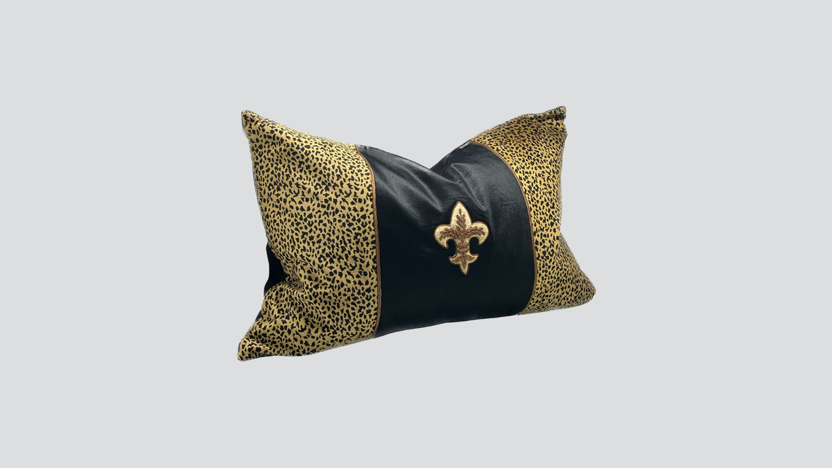 Cushion cover - hand embroidered - leopard / black
