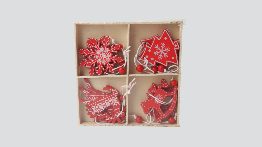 Le Papier Boxed Hangers Deer/Snowflake/Horse/Tree 12pc 19