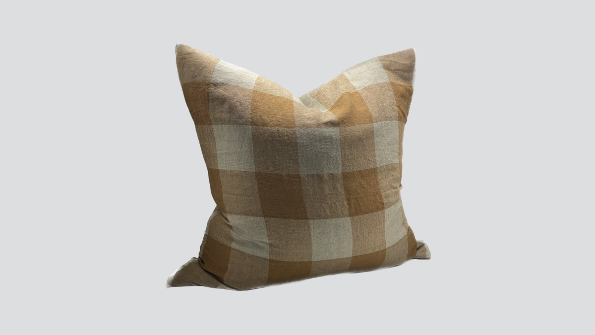 Linen cushion cover - toffee
