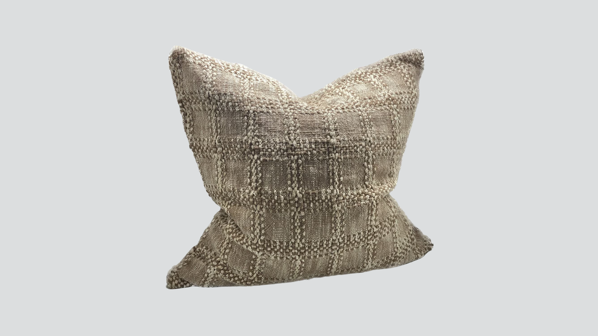 Linen cushion cover - brown
