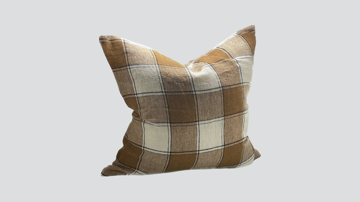 Linen cushion cover - tobacco